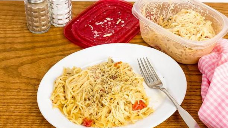 Hâm nóng thức ăn sai cách, nguy hại khôn lường