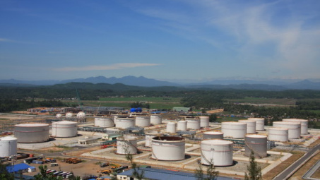 Quảng Ngãi sẽ phát triển Dung quất thành Trung tâm Lọc hóa dầu và Năng lượng Quốc gia