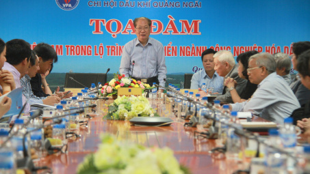 Cần có tính toán kỹ lưỡng trong phát triển công nghiệp hóa dầu 