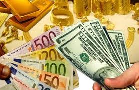 Giá vàng ngày 27/4: Sức ép lớn, vàng chìm ở đáy