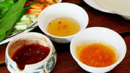 Dùng mì chính, nước mắm thế nào cho tốt?