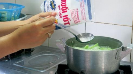 WHO khuyến cáo mạnh mẽ người Việt Nam về việc sử dụng muối Iốt