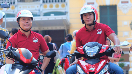 Xe công nghệ Việt đối thủ Grab ra mắt, tài xế không trả chiết khấu