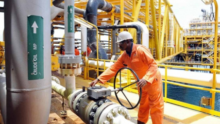 Saudi Arabia tăng cường các nguồn cung lên gần mức cao kỷ lục 10,7 triệu thùng/ngày