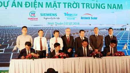 Siemens cung cấp thiết bị cho Nhà máy điện mặt trời lớn nhất Việt Nam