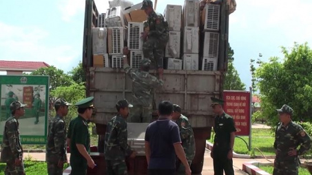 Bắt lô hàng điện tử 'khủng' nhập lậu vào Việt Nam