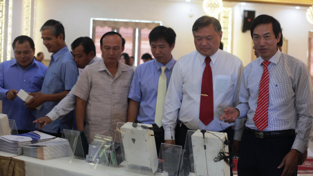Tăng cường quản lý kỹ thuật và kinh doanh bán điện Việt-Lào