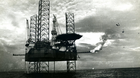 Vietsovpetro tìm thấy và khai thác dầu trong đá móng như thế nào?