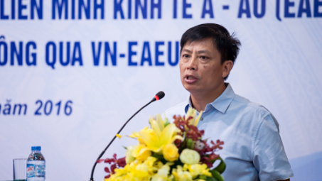 Xây dựng Chiến lược chuyển đổi số hướng đến phát triển nền kinh tế số