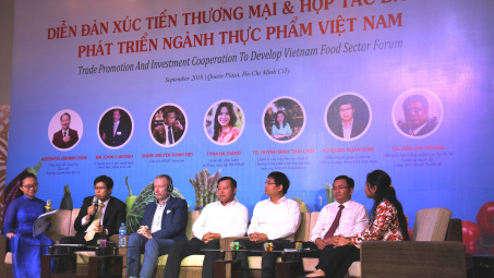 Đa dạng thực phẩm tại diễn đàn Xúc tiến thương mại lần 2