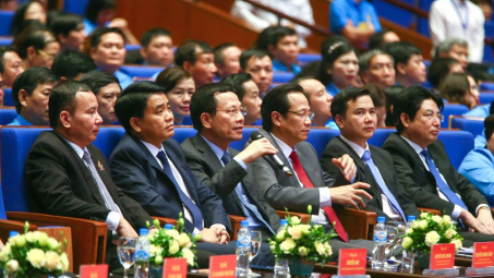 Trước thông tin trên mạng xã hội, mỗi người lao động cần có bộ lọc riêng