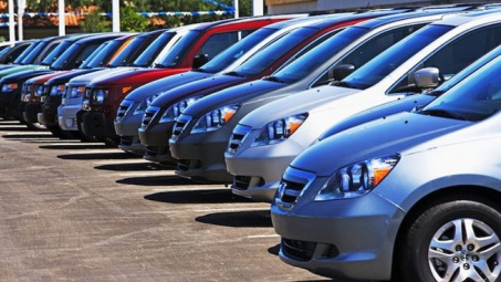 Hơn 14.000 xe ô tô nhập khẩu về TP.HCM