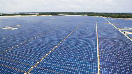 Khánh thành nhà máy điện mặt trời công suất 35 MW đầu tiên tại Việt Nam