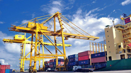 Tiếp tục xuất siêu trong nửa đầu tháng 10