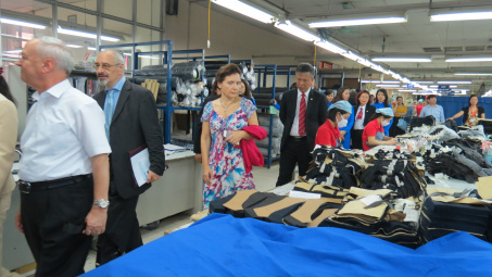 Vinatex ứng phó với Covid-19:  Ưu tiên giữ chân người lao động