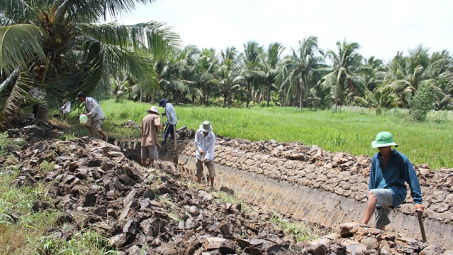 Nestle Việt Nam ủng hộ 1 tỷ đồng chung tay chống hạn nặng và nạn xâm nhập mặn