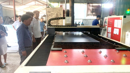 Vĩnh Phúc: Hỗ trợ kinh phí đầu tư máy móc thiết bị tiên tiến trong sản xuất gia công cơ khí tại Công ty CP sản xuất và thương mại Mendo