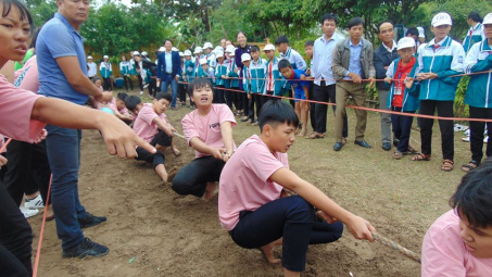 Giáo dục Giao Thủy: Vững vàng thành tích tập thể lao động xuất sắc