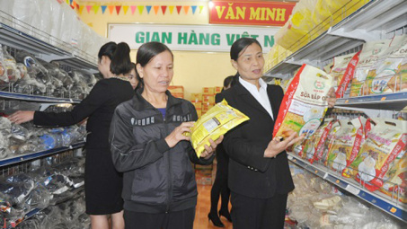 Hòa Bình: Thiết thực hưởng ứng Cuộc vận động “Người Việt Nam ưu tiên dùng hàng Việt Nam”