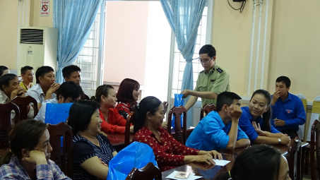 QLTT Long An: Tuyên truyền, nâng cao nhận thức về phòng, chống thuốc lá điếu nhập lậu