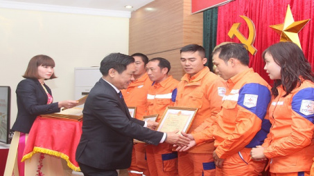 Điện lực Lai Châu đảm bảo cung cấp điện an toàn cho các xã, thôn bản