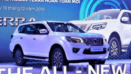 Nissan Việt Nam bất ngờ giảm giá bán SUV Terra