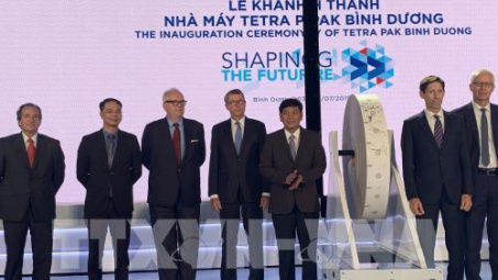 Nhà máy sản xuất hộp giấy tiệt trùng đầu tiên của Việt Nam đi vào hoạt động