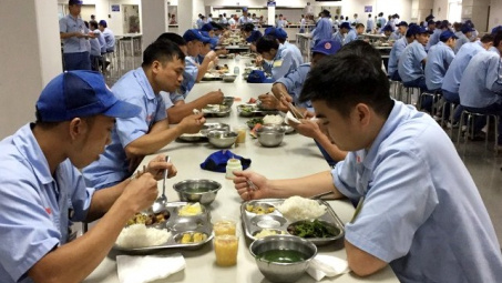 Hà Nội: Bảo đảm an toàn bữa ăn cho công nhân lao động