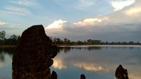 Một ngày ở Angkor Wat. Kỳ 1: Khám phá Angkor Wat  – Quyến rũ và huyền bí