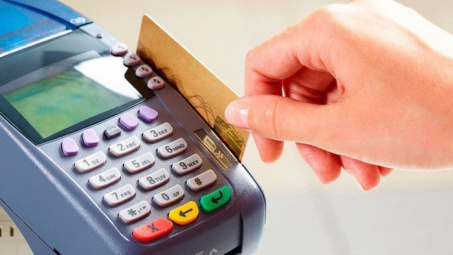 Thanh toán khống thẻ tín dụng sẽ bị xử phạt hành chính