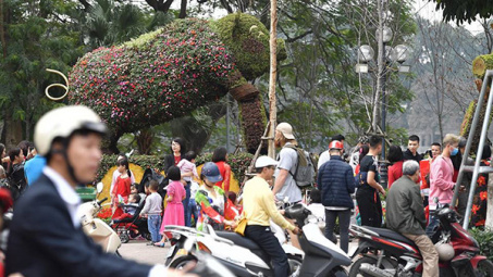 Thời tiết mùng 3 Tết: Miền Bắc vẫn nắng chói chang