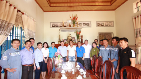 Công đoàn Nhiệt điện Phú mỹ: Thăm và tặng quà các gia đình CBCNV có hoàn cảnh khó khăn nhân dịp Xuân Kỷ Hợi