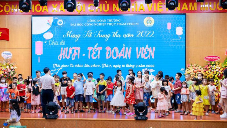 HUFI: mang Tết trung thu đoàn viên đến với 200 em nhỏ CBNV