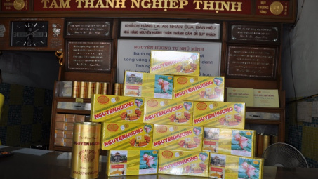 Thơm thảo bánh đậu xanh Nguyên Hương