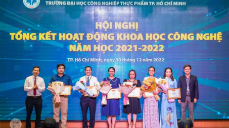 HUFI: Hội nghị tổng kết hoạt động khoa học công nghệ năm học 2021-2022