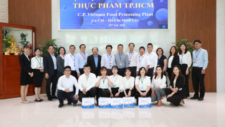 HUFI tham quan và làm việc tại công ty Cổ phần Chăn nuôi C.P Việt Nam (CP.VN)