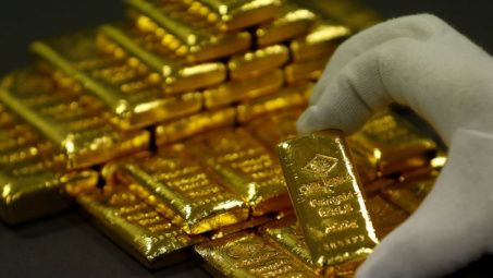 Ngày 6/9: Giá vàng tăng từ mức thấp nhất 11 ngày do USD giảm