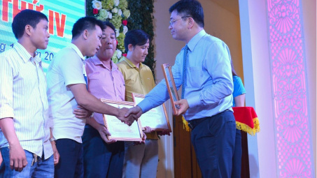 BSR: Khen thưởng cho những “đôi bàn tay vàng”