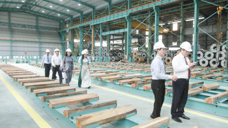 Gỡ “nút thắt” nhà xưởng cho trung tâm cắt thép hàng đầu