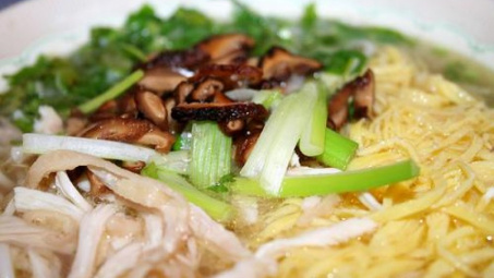 Bún thang: Món của người tinh tế