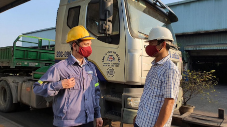 Thép Việt Sing đảm bảo an toàn sức khỏe cho người lao động và khách hàng trong phòng chống dịch Covid 19