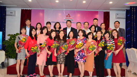 “Cơm dẻo canh ngọt” dưới mái nhà Tôn mạ VNSTEEL Thăng Long