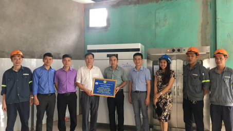 Tháng 5 chở nặng những yêu thương