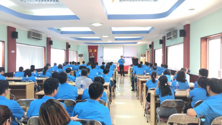 VNSTEEL: Tập huấn công tác tổ chức Đại hội công đoàn cơ sở nhiệm kỳ 2023-2028 tại miền Trung và miền Nam