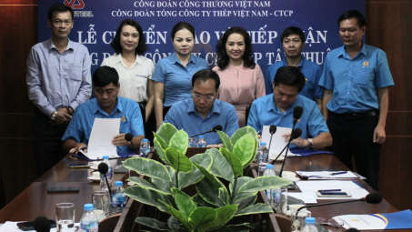 Công đoàn VNSTEEL bàn giao Công đoàn Công ty CP Thép Tân Thuận về Công đoàn Công Thương Việt Nam