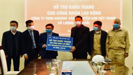 VNSTEEL cùng người lao động "chống dịch như chống giặc"