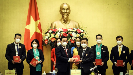 Chất lượng sản phẩm - giá trị cốt lõi làm nên thương hiệu Tôn mạ VNSTEEL Thăng Long