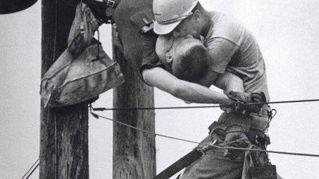 Nụ hôn của Sự sống