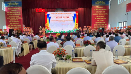 Huyện Nậm Pồ (Điện Biên) kỷ niệm 10 năm thành lập và đón nhận Bằng khen của Thủ tướng Chính phủ