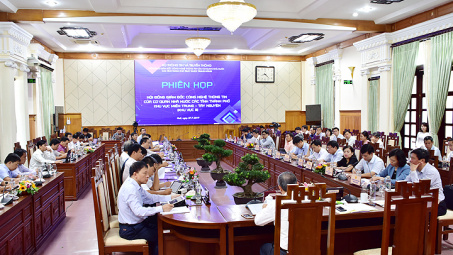 Ứng dụng CNTT trong xây dựng chính quyền điện tử